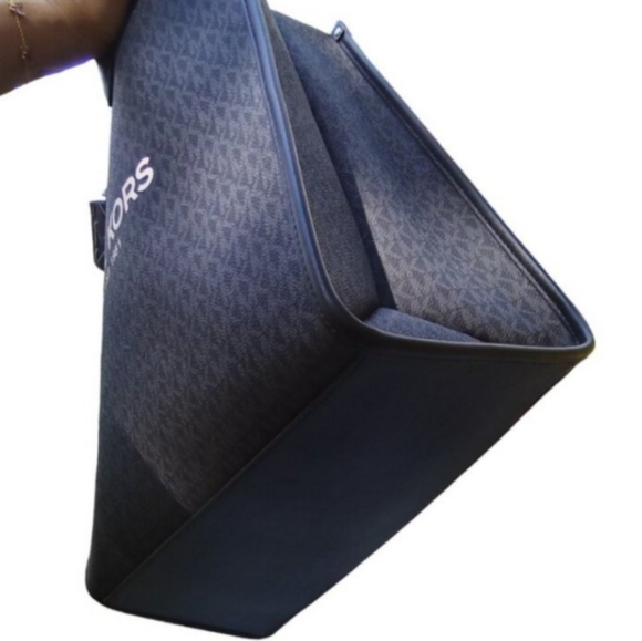 NWT -Micheal Kors Mirella XL Tote Black & Grey Monogram - Picture 10 of 11